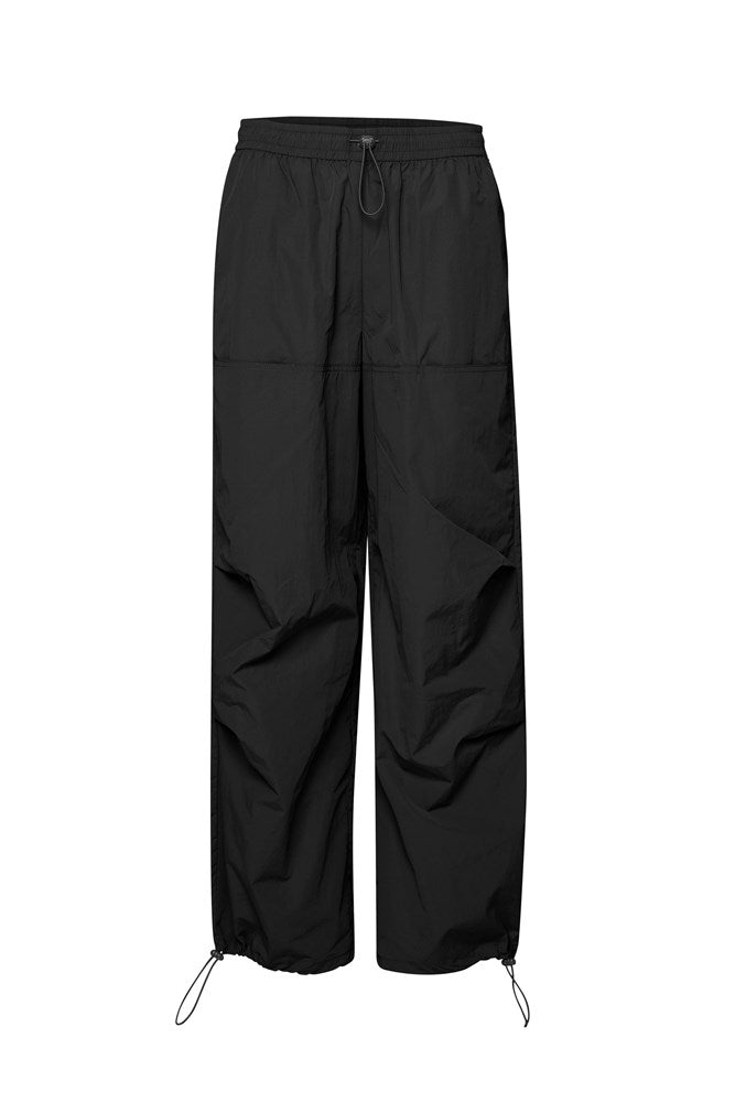 Breathable Nylon Sporty Drawstring Pant Luberon Black