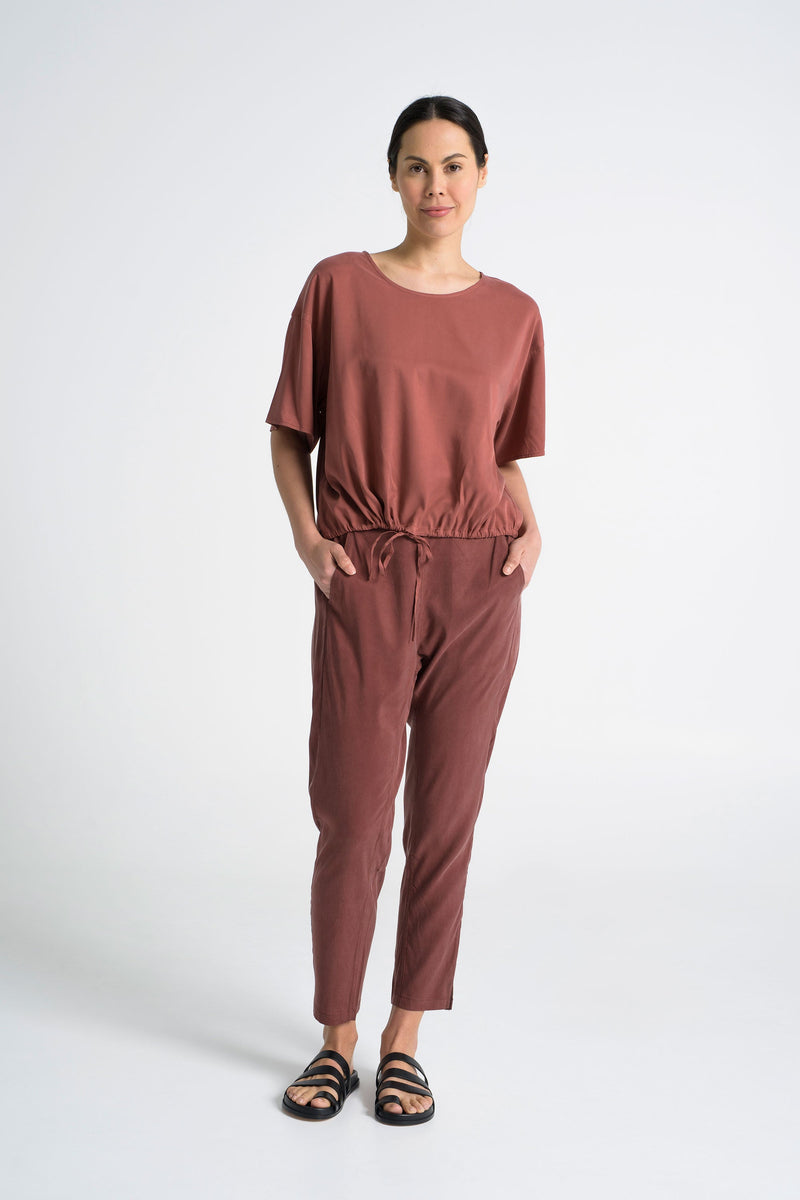 Luxe Stretch Cupro Straight Leg Pant Brindisi
