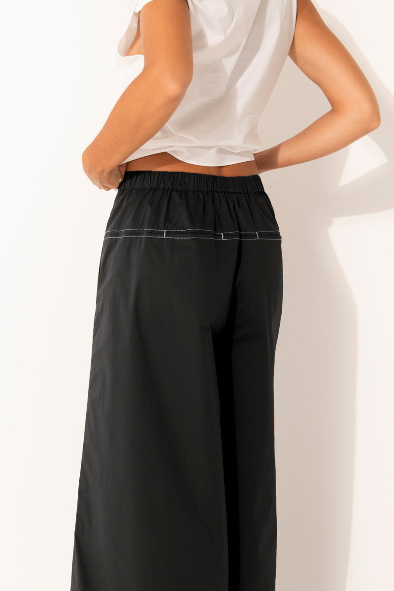 Crisp Cotton Stretch Wide Leg Cropped Pant Montenegro Blk/Wht