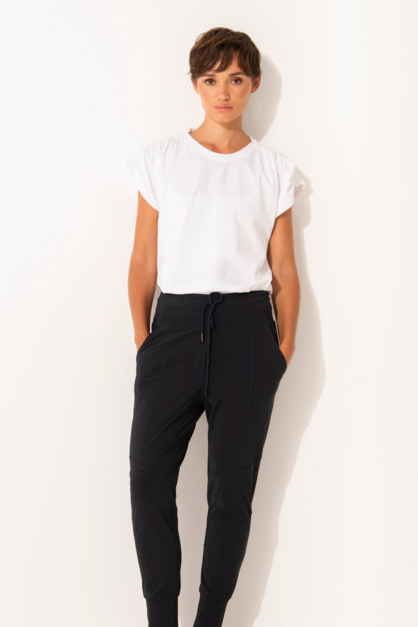 Tech Stretch Jersey Travel pant Willow Black