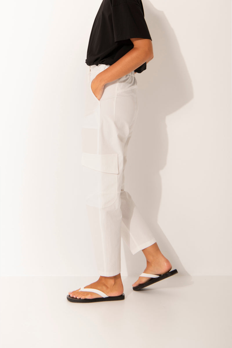 Stretch Twill Barrel Leg Cargo Pocket Pant Comino White