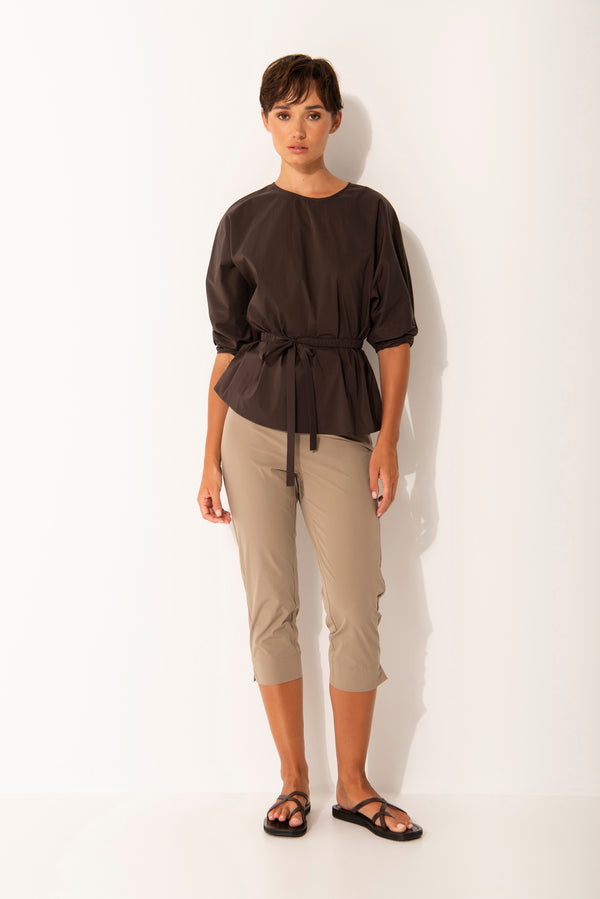 Stretch Techno Slim Leg Pant Capri Sand